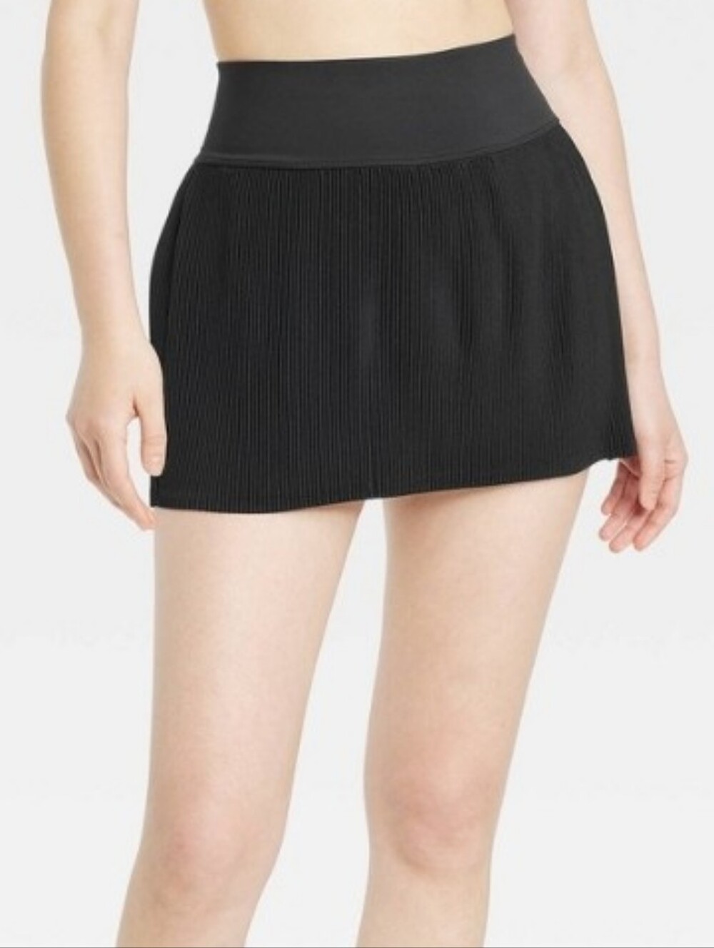 Nwt All In Motion Black Pleated Skort
